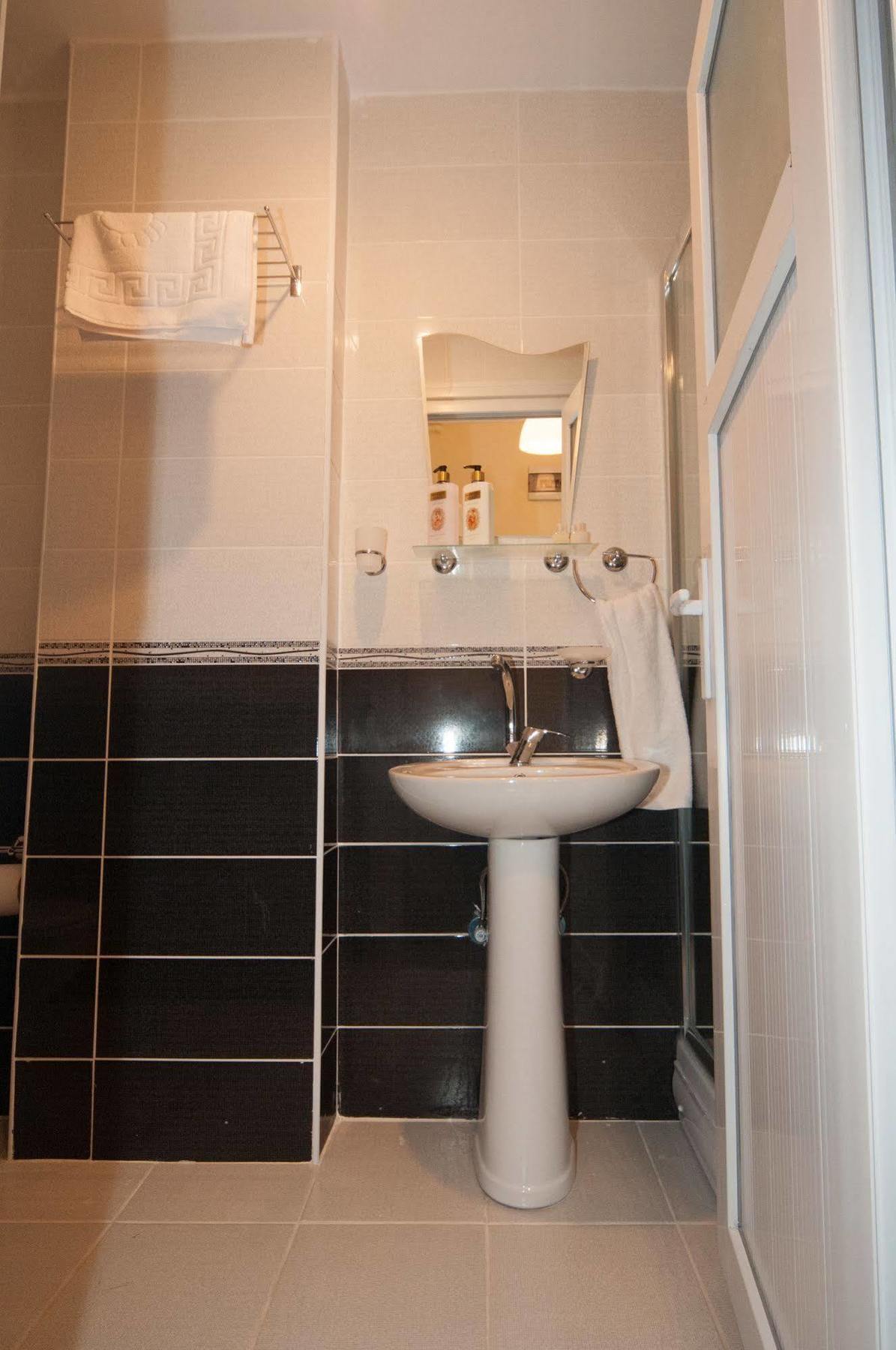 Taksim Elite Residence Istanboel Buitenkant foto